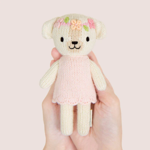 Tiny Charlotte The Dog Crochet Doll + Her House