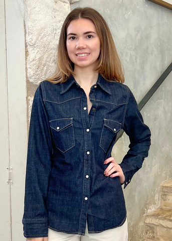 Travis Chambray Snap Front Long Sleeve Shirt in Indigo Wash