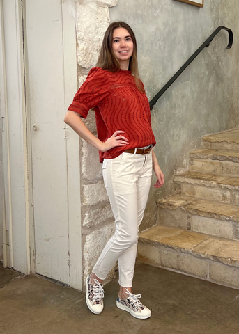 Virginia Water Washed Eyelet Poplin lace Collar Short Sleeve Blouse in Claret