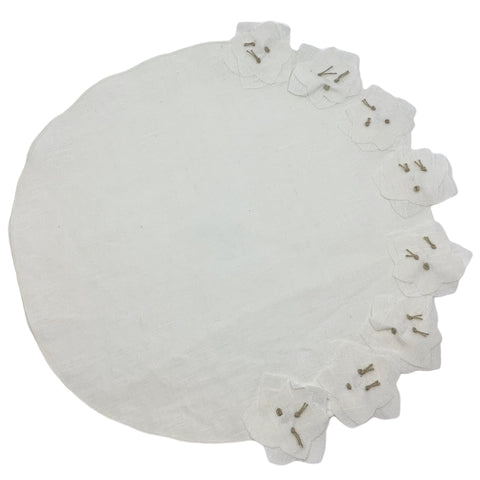 Coated Hellebore Round Placemat in White