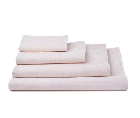 Volupte Guest Towel in Pink