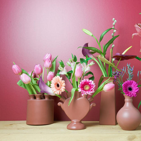 Heart Porcelain Tulipiere Vase in Matte Brown